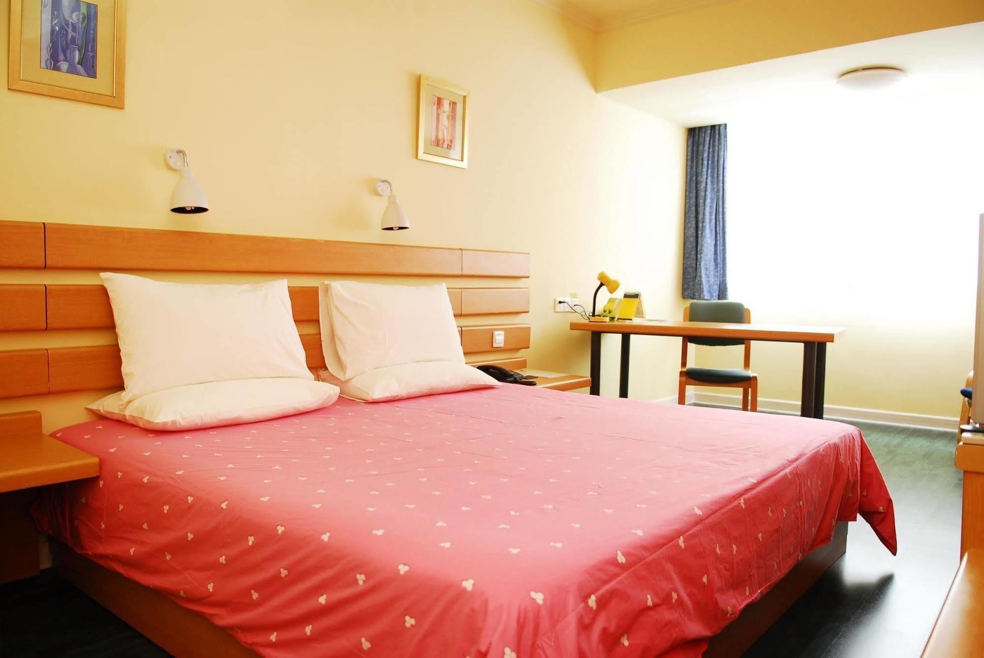Home Inn Changchun Dajing Road Ouya Outlets Екстериор снимка