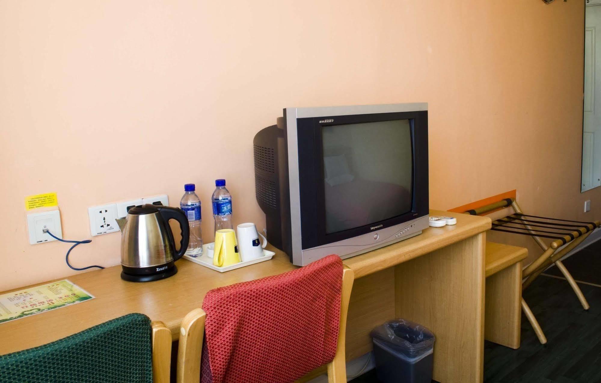 Home Inn Changchun Dajing Road Ouya Outlets Екстериор снимка